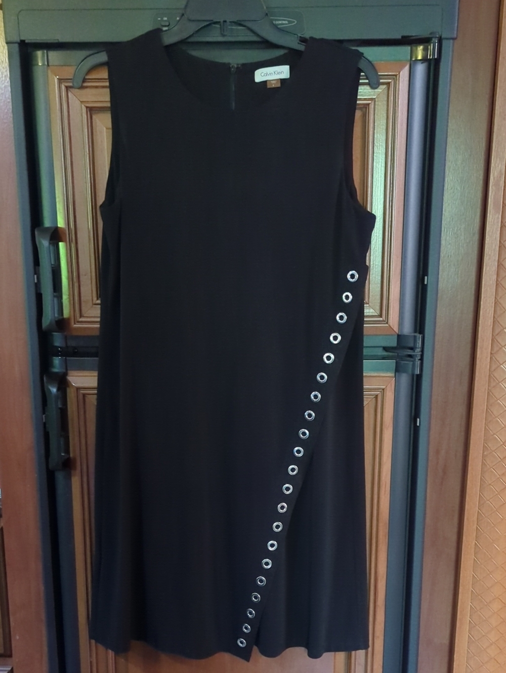 Calvin Klein Black Sleeveless Eyelet-Trim Shift Dress